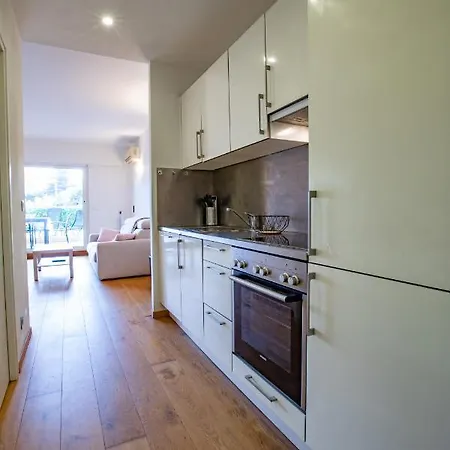 Lägenhet Dans Pieds Dans L'eau