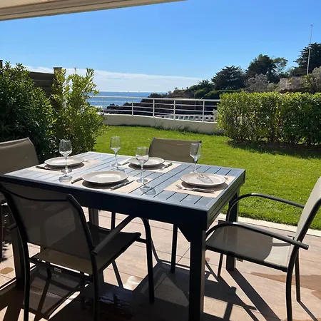 Lägenhet Dans Pieds Dans L'eau Saint-Raphaël