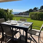Apartment Dans Pieds Dans L'eau Saint-Raphael (Var)
