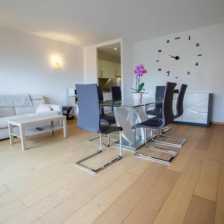 Apartamento Dans Pieds Dans L'eau *