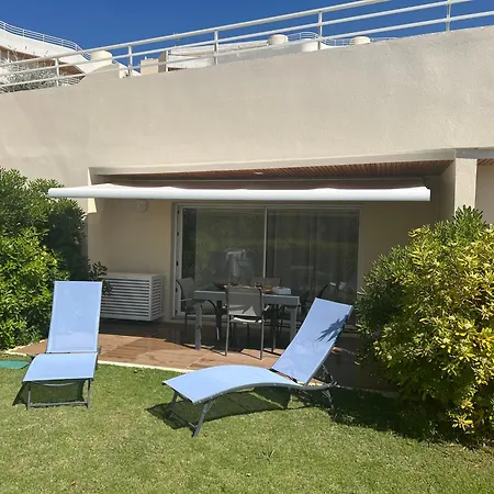 Apartment Dans Pieds Dans L'eau
