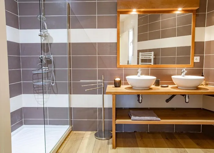 Dans Pieds Dans L'eau